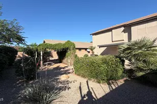 3829 E Irma Ln, Phoenix, AZ 85050 - Photo 8