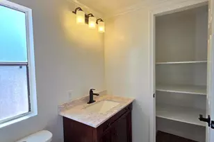 2233 E Behrend Dr, Phoenix, AZ 85024 - Photo 24