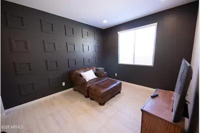 21257 N 260th Drive, Buckeye, AZ 85396 - Photo 8