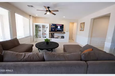 21257 N 260th Drive, Buckeye, AZ 85396 - Photo 12