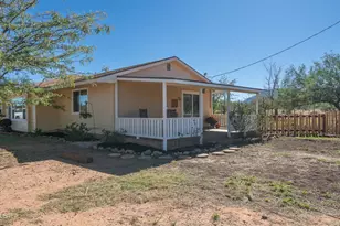 7452 E Nevada Dr, Hereford, AZ 85615 - Photo 6
