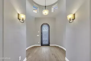 4254 E Valencia Dr, Phoenix, AZ 85042 - Photo 2