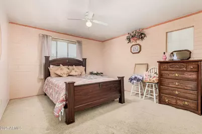 5858 W Minnezona Avenue, Phoenix, AZ 85031 - Photo 10