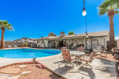 5858 W Minnezona Avenue, Phoenix, AZ 85031 - Photo 24