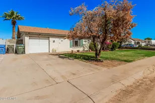 5858 W Minnezona Ave, Phoenix, AZ 85031 - Photo 2