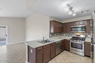 8658 E Capri Avenue, Mesa, AZ 85208 - Photo 20