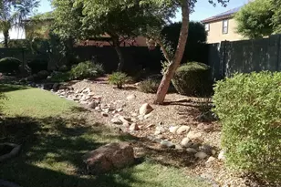 13555 W Watson Ln, Surprise, AZ 85379 - Photo 10