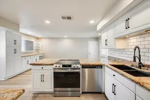 6736 S Stanley Pl, Tempe, AZ 85283 - Photo 4