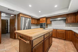 1204 E Glencove Cir, Mesa, AZ 85203 - Photo 32