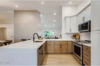 10580 E San Salvador Drive, Scottsdale, AZ 85258 - Photo 10