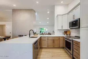 10580 E San Salvador Dr, Scottsdale, AZ 85258 - Photo 10