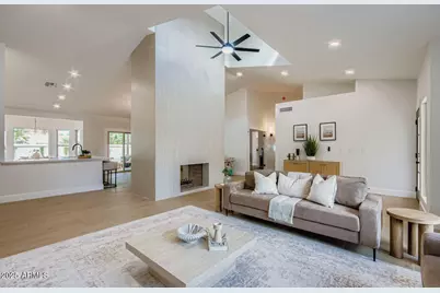 10580 E San Salvador Drive, Scottsdale, AZ 85258 - Photo 4