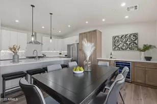 8202 E MacKenzie Dr, Scottsdale, AZ 85251 - Photo 10