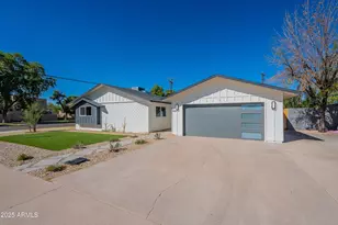 8202 E MacKenzie Dr, Scottsdale, AZ 85251 - Photo 2