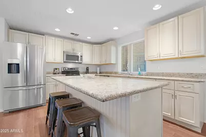 9102 E Lakeview Drive, Sun Lakes, AZ 85248 - Photo 10