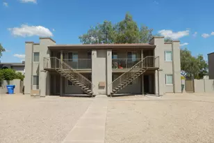 17847 N 40th St, Phoenix, AZ 85032 - Photo 1