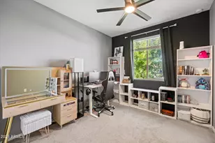 17699 W Daley Ln, Surprise, AZ 85387 - Photo 12