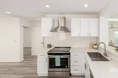9610 N 2nd Street, Phoenix, AZ 85020 - Photo 12