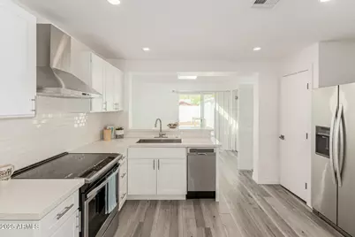 9610 N 2nd Street, Phoenix, AZ 85020 - Photo 10
