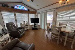 421 E Ocotillo Dr, Florence, AZ 85132 - Photo 2