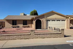 6404 W Sunnyslope Ln, Glendale, AZ 85302 - Photo 1