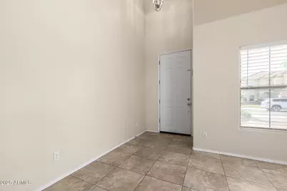 9510 W Hazelwood Street, Phoenix, AZ 85037 - Photo 8