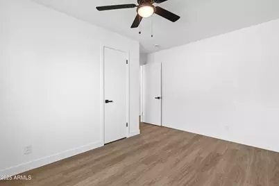 901 W Mercer Lane, Phoenix, AZ 85029 - Photo 38