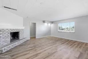 2515 S Palm Dr, Tempe, AZ 85282 - Photo 10