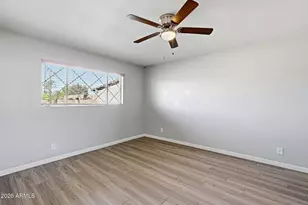 2515 S Palm Dr, Tempe, AZ 85282 - Photo 20