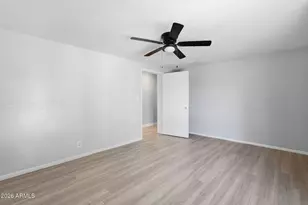 2515 S Palm Dr, Tempe, AZ 85282 - Photo 34