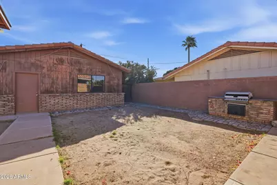 2515 S Palm Drive, Tempe, AZ 85282 - Photo 38