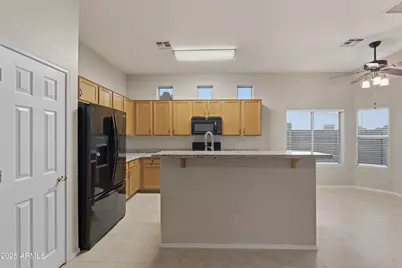 2033 N 110th Avenue, Avondale, AZ 85392 - Photo 18