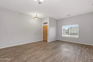 2033 N 110th Ave, Avondale, AZ 85392 - Photo 6