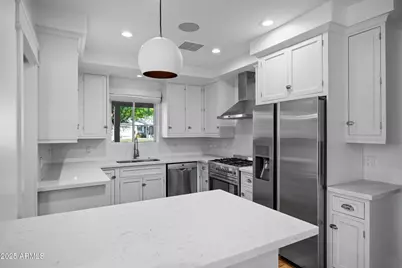 4716 N 34th Place, Phoenix, AZ 85018 - Photo 22