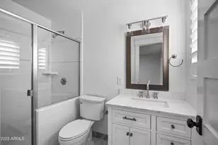 4716 N 34th Pl, Phoenix, AZ 85018 - Photo 32