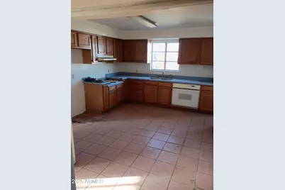705 W 2nd Place, Mesa, AZ 85201 - Photo 10