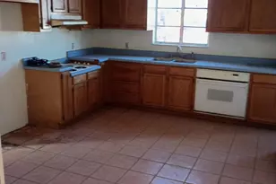 705 W 2nd Pl, Mesa, AZ 85201 - Photo 10