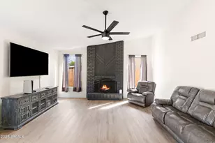 10320 W Hazelwood Ave, Phoenix, AZ 85037 - Photo 4