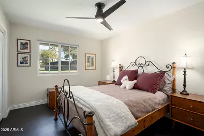 811 W Linger Lane, Phoenix, AZ 85021 - Photo 20