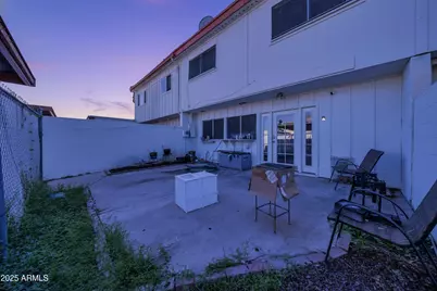 7877 N 49th Avenue, Glendale, AZ 85301 - Photo 30