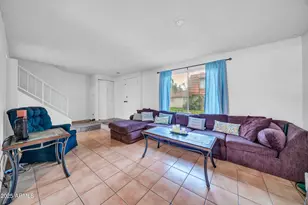 7877 N 49th Ave, Glendale, AZ 85301 - Photo 8