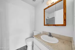 7877 N 49th Ave, Glendale, AZ 85301 - Photo 26