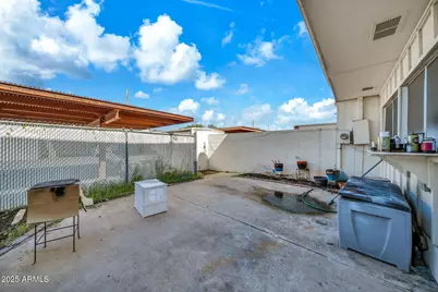 7877 N 49th Avenue, Glendale, AZ 85301 - Photo 28