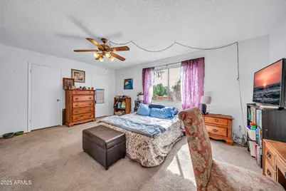 7877 N 49th Avenue, Glendale, AZ 85301 - Photo 14