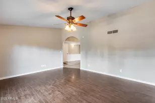 319 W Kristal Way, Phoenix, AZ 85027 - Photo 22