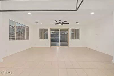 14780 W Cielo Grande Avenue, Surprise, AZ 85387 - Photo 10