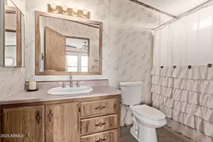 17200 W Bell Rd, Surprise, AZ 85374 - Photo 14