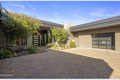 10284 E Running Deer Trail, Scottsdale, AZ 85262 - Photo 2