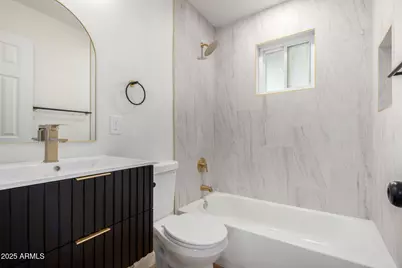 3939 W Harmont Drive, Phoenix, AZ 85051 - Photo 18