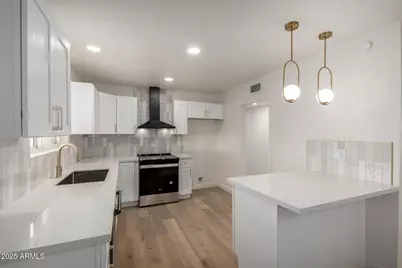 3939 W Harmont Drive, Phoenix, AZ 85051 - Photo 12